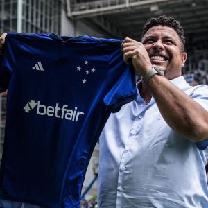 Fortuna de Ronaldo Fenômeno vai ganhar um forte impulso com a venda do Cruzeiro por R$ 600 milhões. Foto: Reprodução / Instagram