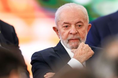 Lula: nada é mais imprescindível para sociedade se desenvolver do que crédito