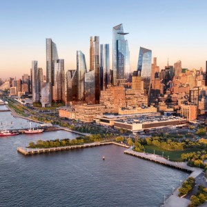 Imagem aérea dos prédios do Hudson Yards, bairro mais caro de Nova York