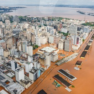 Foto de enchente no Rio Grande do Sul por vista aérea