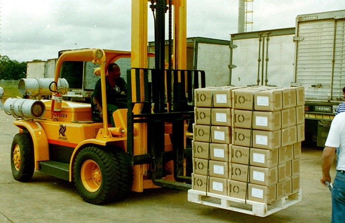 Transporte de cédulas para a implementação do Plano Real. Foto: Banco Central