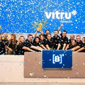Vitru (VTRU3) quer captar R$ 850 milhões com debêntures após migração para B3